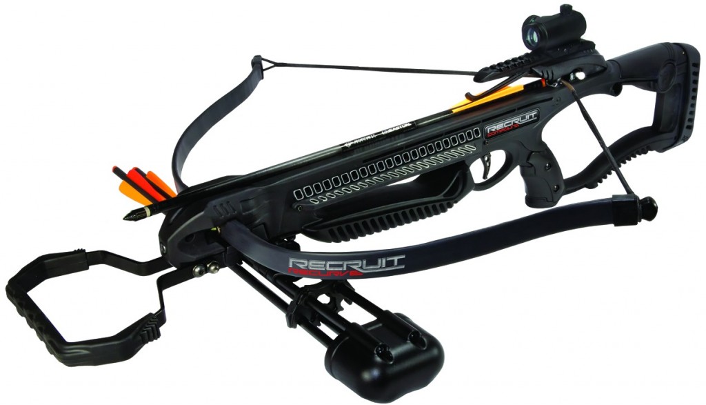 Great Recruit Recurve crossbow can hlep your hunting 02