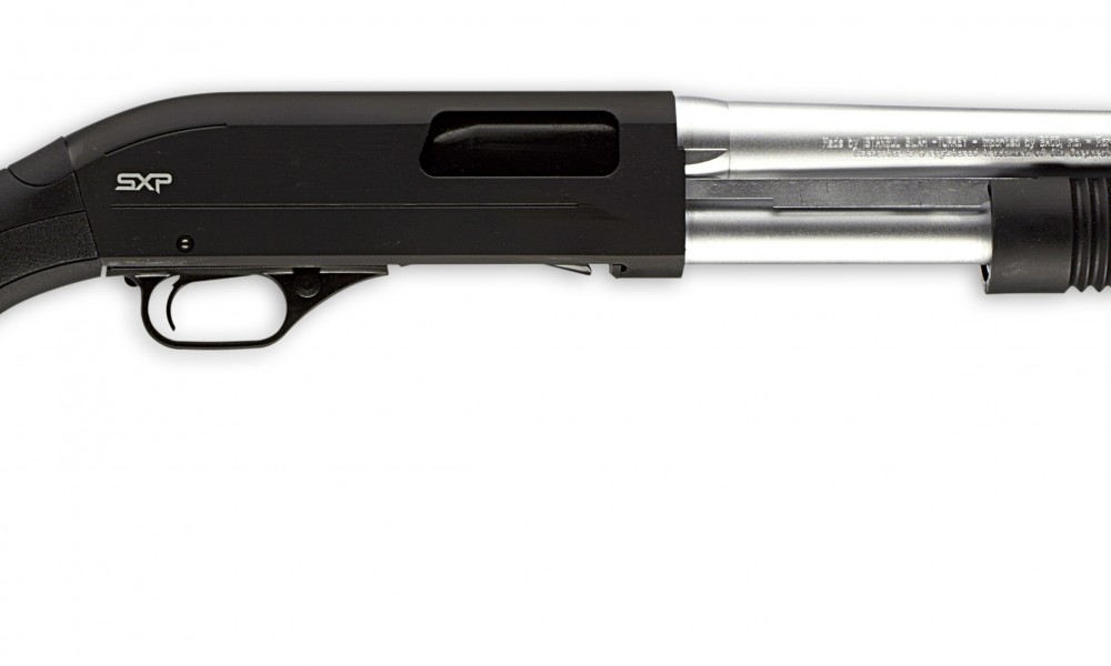 Winchester SXP Marine Defender Pump-Action Shotgun 02